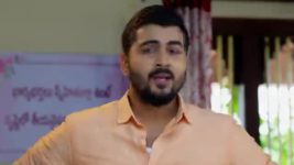 Madhuranagarilo (Star Maa) S01 E166 Radha Helps Shyam