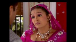 Sapna Babul Ka Bidaai S01 E44 A Lady Stops Sadhana