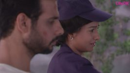 Ek Boond Ishq S06 E13 Yug is sad to see Nandu with Rudra