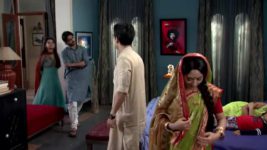 Bodhuboron S20E17 Will Sriparna Confront Indira? Full Episode