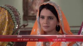 Diya Aur Baati Hum S01E31 Santosh Spots Sandhya's Books Full Episode