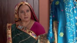 Diya Aur Baati Hum S01E42 Santosh Learns About Theft Full Episode