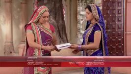 Diya Aur Baati Hum S02E80 Meenakshi returns the necklace Full Episode