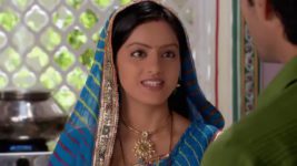 Diya Aur Baati Hum S03E32 Sandhya tolerates  insults Full Episode