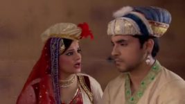 Diya Aur Baati Hum S03E51 Sooraj saves Vikram Full Episode