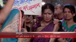 Diya Aur Baati Hum S06E38 Vedhrani arrested, clinic shut Full Episode