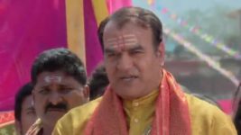 Diya Aur Baati Hum S06E75 Sandhya exposes Swamiji Full Episode