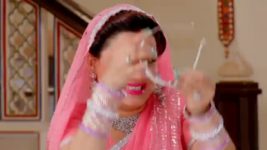 Diya Aur Baati Hum S08E29 Santosh learns that Sandhya lied Full Episode