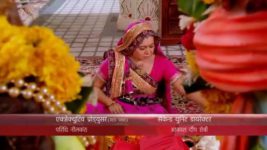 Diya Aur Baati Hum S08E50 Sooraj moves in next door Full Episode