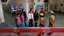 Diya Aur Baati Hum S10E48 Sandhya explains to Santosh Full Episode