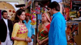 Diya Aur Baati Hum S13E19 Kavita plays menace Full Episode