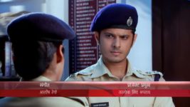 Diya Aur Baati Hum S14E15 Rajkumar vows to escape Full Episode