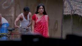 Diya Aur Baati Hum S22E25 Chandu asks Sagarika to escape Full Episode