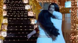 Ishqbaaz S13E18 Shivaay Loses His Temper Full Episode