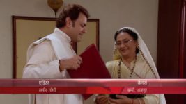 Yeh Rishta Kya Kehlata Hai S24E19 Gayatri is smothering Naksh Full Episode