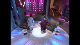 Koffee with Karan S01E18 Smriti Irani and Sakshi Tanwar Full Episode