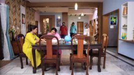 Naam Iruvar Namaku Iruvar S02E22 Mayan Opens a Souvenir Box Full Episode