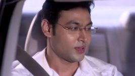 Premer Kahini S05E43 Pratik, Piya Meet with an Accident Full Episode