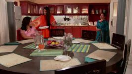 Suhani Si Ek Ladki S06E17 Soumya receives a gift Full Episode