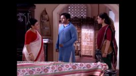Tomay Amay Mile S05E11 Nishith tries to pacify Bhavani Full Episode