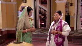 Tomay Amay Mile S21E06 Bhavani comforts Kabita Full Episode