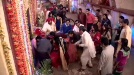 Yeh Hai Mohabbatein S02E09 Santosh is rescued Full Episode