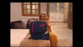 Yeh Rishta Kya Kehlata Hai S04E08 Gayathri sees the gifts Full Episode