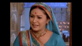 Yeh Rishta Kya Kehlata Hai S09E07 Gayatri separates the kitchen Full Episode