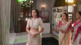 Yeh Rishtey Hain Pyaar Ke S01E259 Mishti, Kuhu Celebrate Holi Full Episode