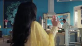 Yeh Rishtey Hain Pyaar Ke S01E30 Meenakshi Is Confronted Full Episode