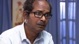 Ichche Nodee S06E33 Chandan to Help Meghla-Anurag Full Episode