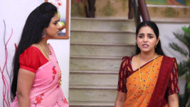 Kanne Kalaimaane S01 E339 Madhuri Learns the Truth