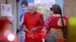 Khichdi S03E01 Welcome to Parekh Apartments! Full Episode
