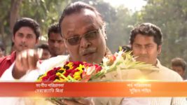 Kusum Dola S04E07 Ranajay Slaps The Politician! Full Episode