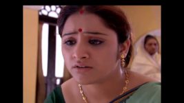 Tomay Amay Mile S15E30 Bhavani tends to Ushoshi Full Episode
