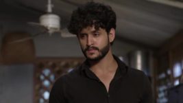Pirticha Vanva Uri Petla S01 E326 Arjun confronts Saavi