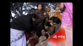 Aanchol S08E24 Bittoo mistakes Tushu's love Full Episode
