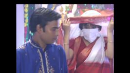 Aanchol S13E09 Durga Puja in Kushan's Family Full Episode