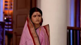 Debi Choudhurani S01E407 Prafulla to Go on a Mission Full Episode