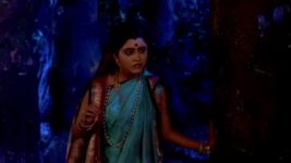 Debi Choudhurani S01E415 Nayantara Meets Brenan Full Episode