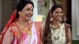 Debi Choudhurani S01E44 Prafulla Meets Her Relatives Full Episode