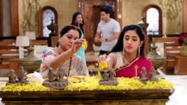 Ek Aastha Aisi Bhi S05E03 Guruma Finds an Accomplice Full Episode
