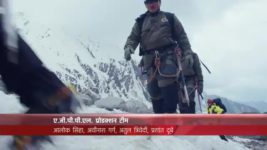 Everest (Star Plus) S03 E17 Anjali crosses the trough