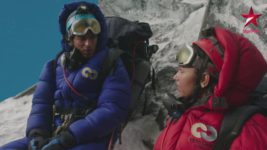 Everest (Star Plus) S05 E08 Aakash-Anjali cross Hillary Step