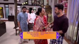 Swabhimaan Shodh Astitvacha S01E09 Indrayani Consoles Nandita Full Episode