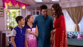 Thik Jeno Love Story S10E13 Aankhi prepares for the reception Full Episode