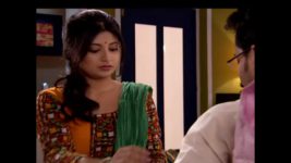 Tumi Asbe Bole S07E11 Nandini cares for Rahul Full Episode
