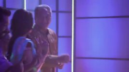 Yeh Hai Mohabbatein S38E21 Madhavi Confronts Shagun's Guest Full Episode