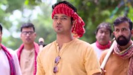 Gramer Rani Binapani S01E35 Shatadru Makes a Promise Full Episode