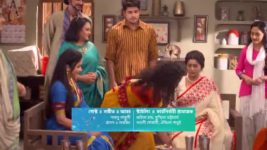 Gramer Rani Binapani S01E53 Bina Impresses Shatadru Full Episode